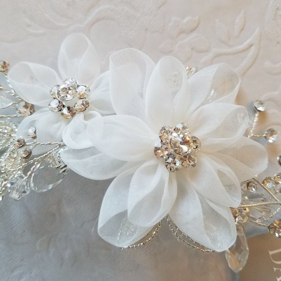 Floral Bridal Hair clip - Picture 4 of 6